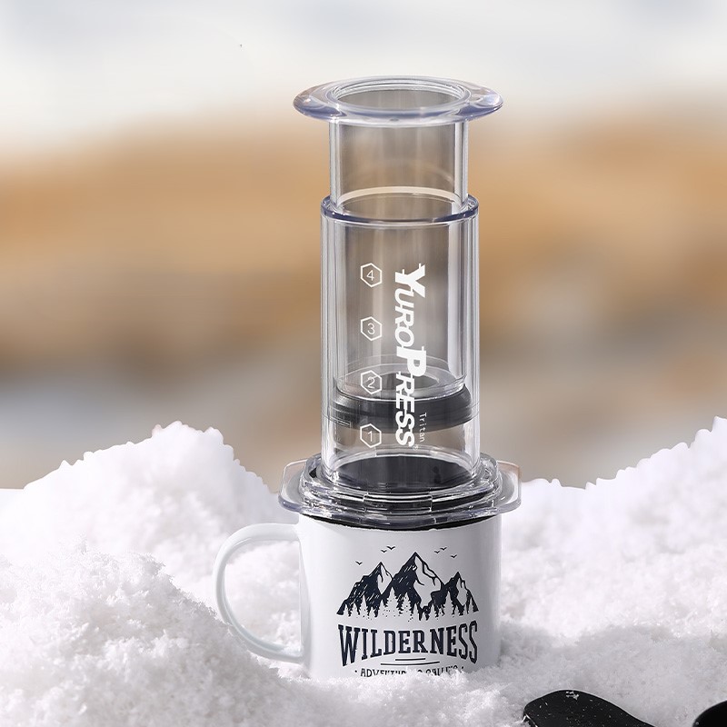 Yuropress Draagbaar espresso-k - Coffee Equipment Camping recensie en prijs